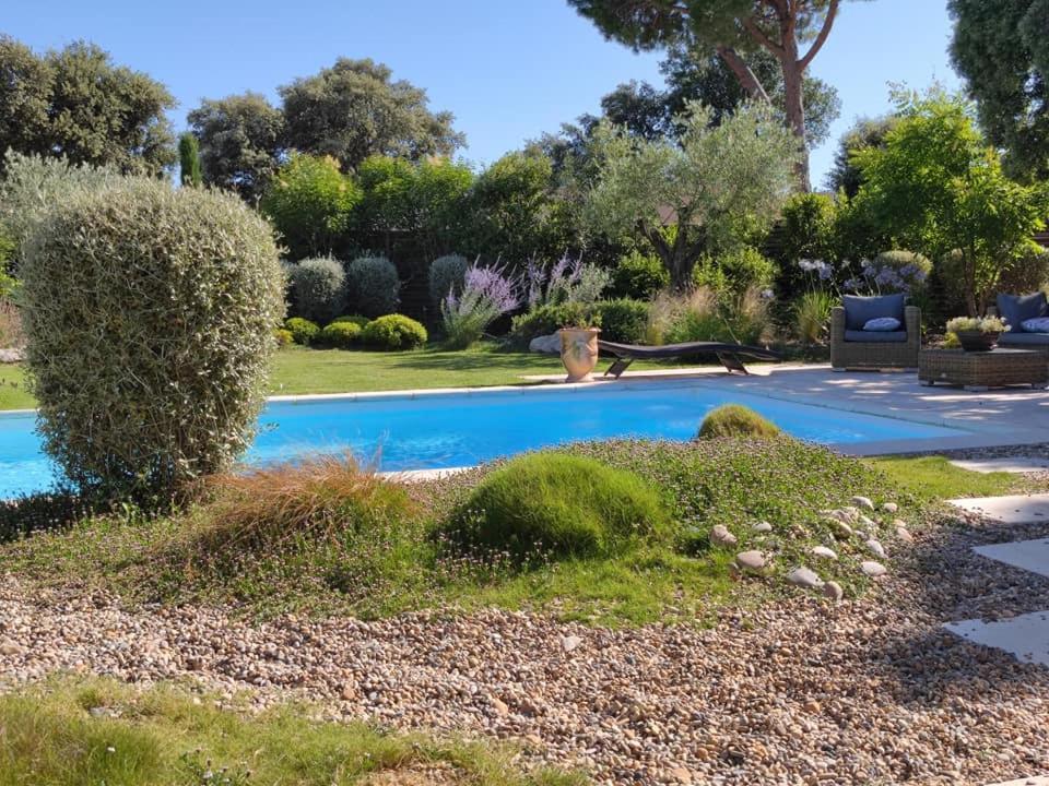 Bed and Breakfast La Mathilde à Villeneuve-lès-Avignon Extérieur photo